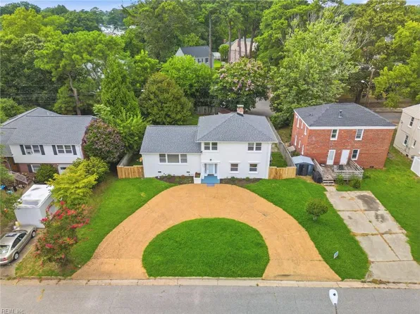3805 Chesapeake Ave, Hampton, VA 23669
