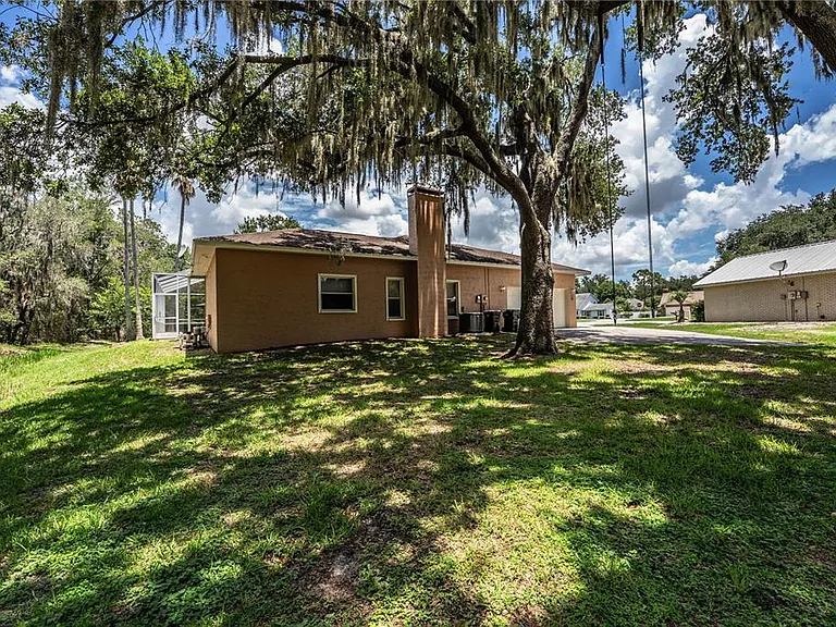 2326 Deerbrook Dr — Photo 70
