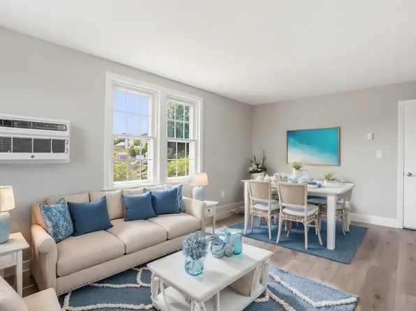 275 Neck St Unit B5, Weymouth, MA 02191