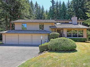 15703 NE 198th St, Woodinville, WA