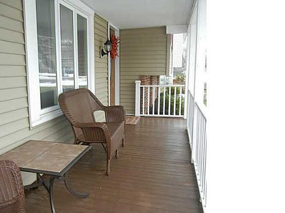 4th image of 5367 Amalfi Dr