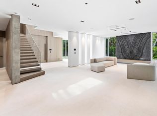 3737 Justison Rd, Miami, FL 33133