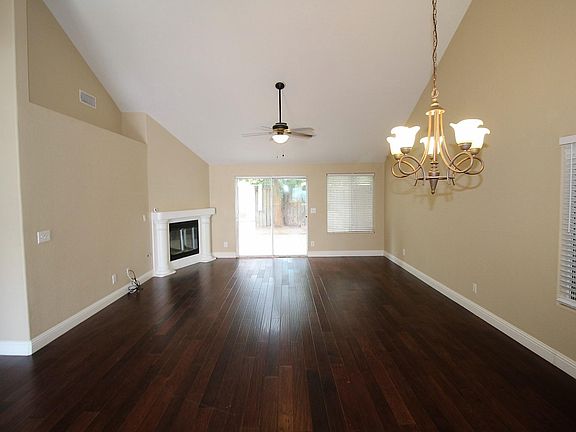 3rd image of 9523 N Whitehouse Dr