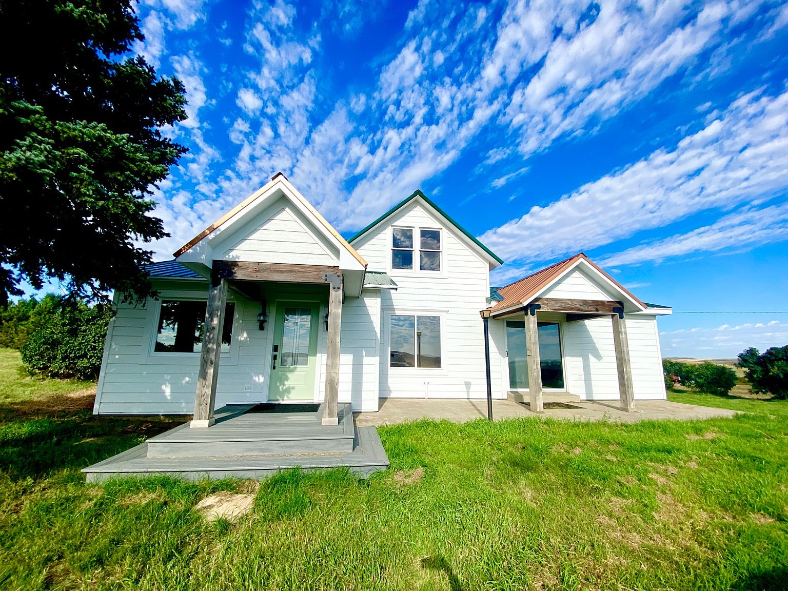 105 7th St NW, Hettinger, ND 58639 MLS 11201967 Zillow