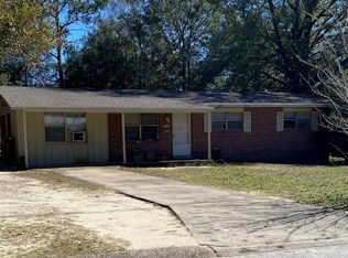 103 Camellia Pl, Crestview, FL 32539