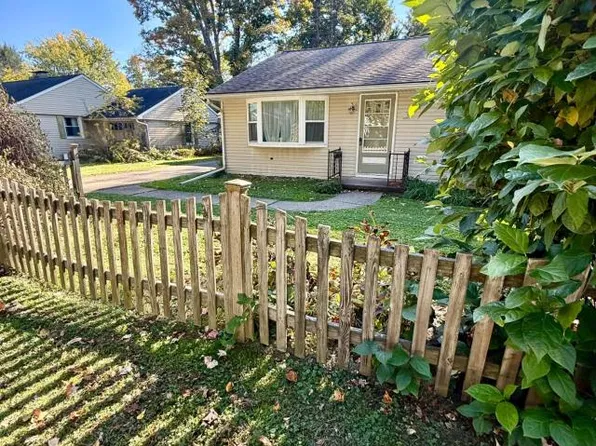 117 Church St #1, Warren, PA 16365