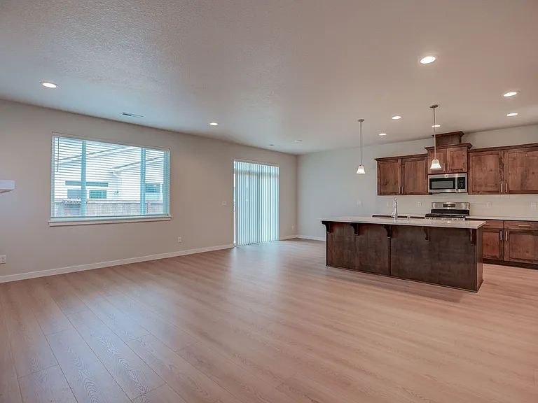 4102 NE 186th St — Photo 5