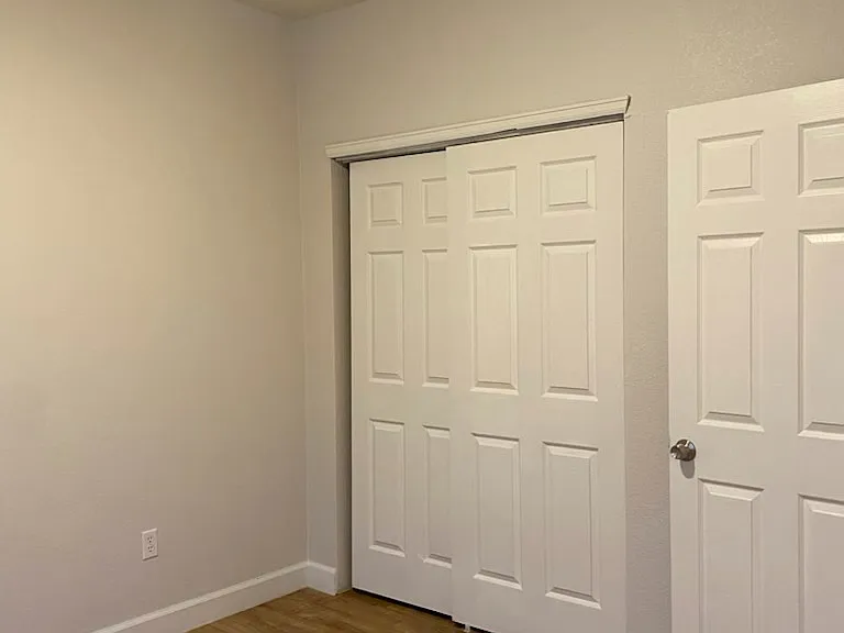 4580 W Alameda Ave — Photo 11