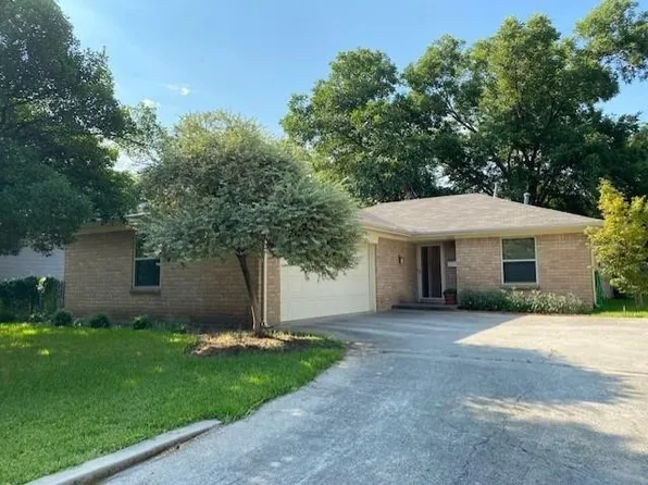 1222 W Lovers Ln, Arlington, TX 76013