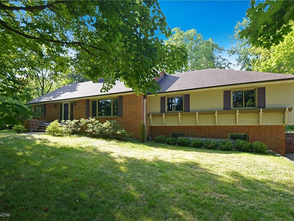 1st image of 29420 Hidden Valley Dr