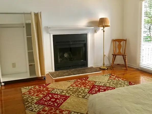 615 A Morehead Ave #2, Greensboro, NC 27401