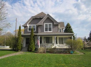 119 School St, Harbor Beach, MI 48441