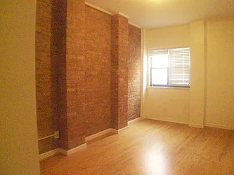 Rented by Blue Star Apartments