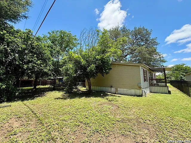 319 E Zipp Rd — Photo 19
