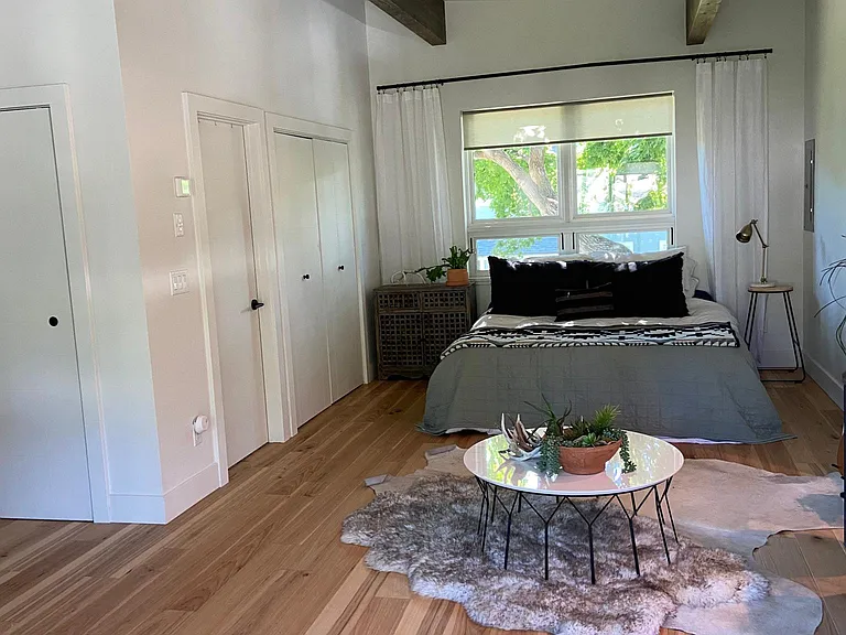218 S Willson Ave #4 — Photo 13