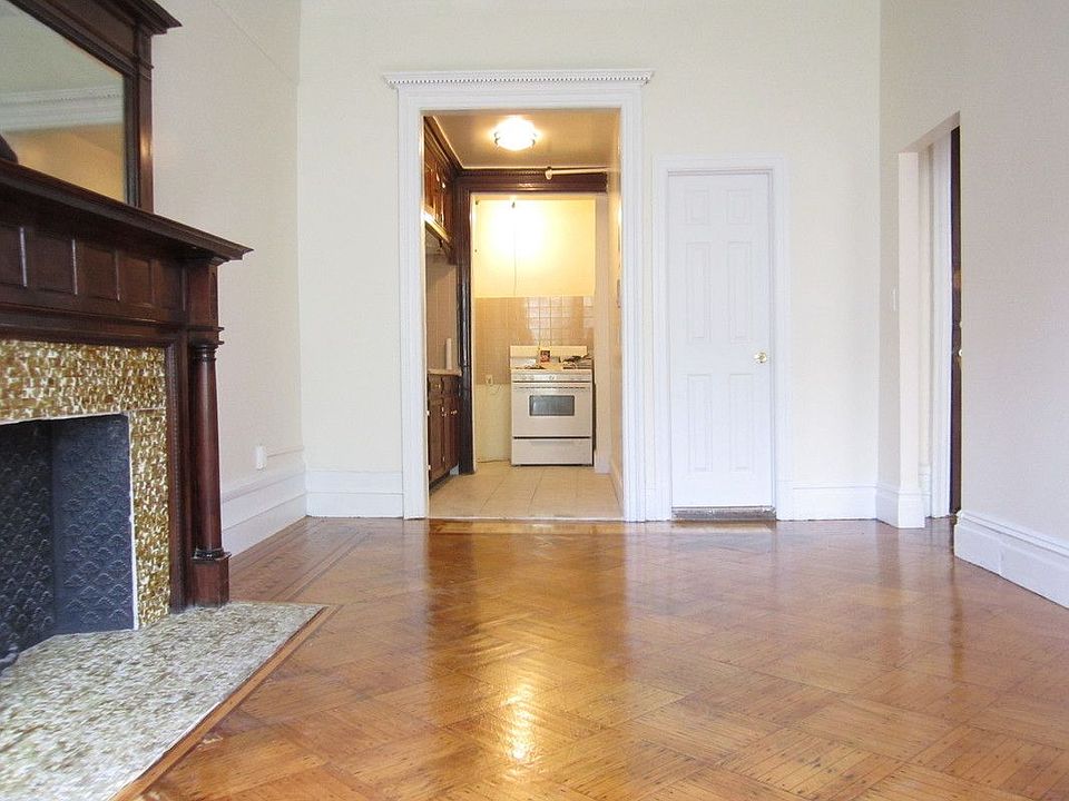 1st image of 111 W 118th St #3