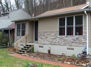 530 Salmon Rd, Mechanicsburg, PA 17050