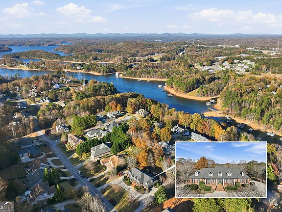 3rd image of 2650 Waters Edge Dr