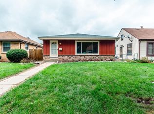 2233 S 107th St, West Allis, WI 53227