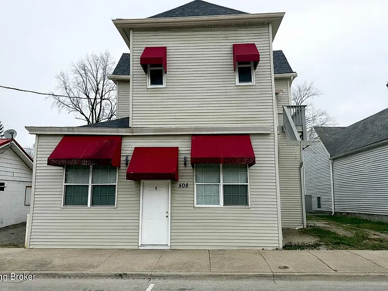 508 1/2 Vincennes St — Photo 1