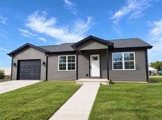 318 Oak St, Danville, IL 61832