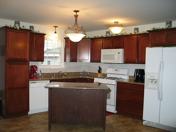 4th image of 14430 Killybegs Ln