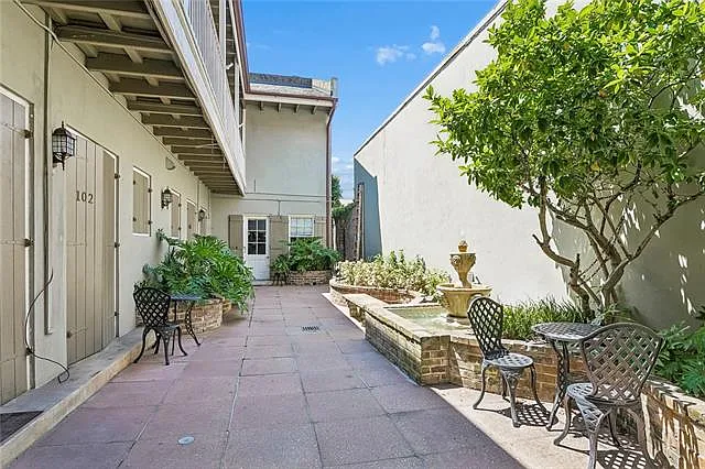1 bed, 1.0 bath, 600 sqft, $1,500 — Photo 2