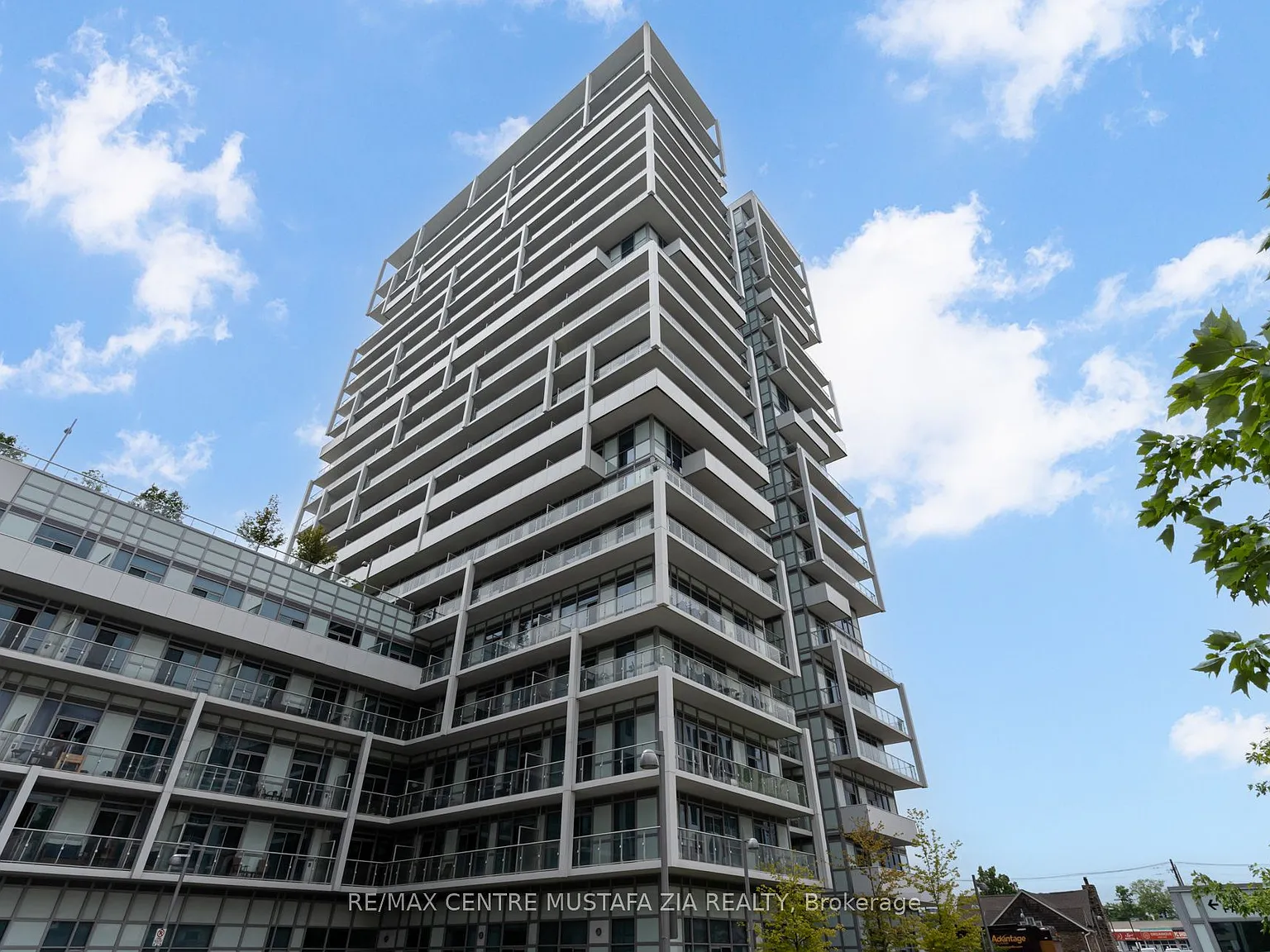 2 bed, $2,400 — Photo 2