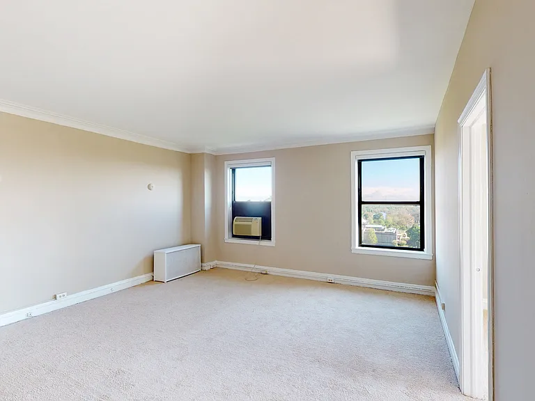 Dining/Living room