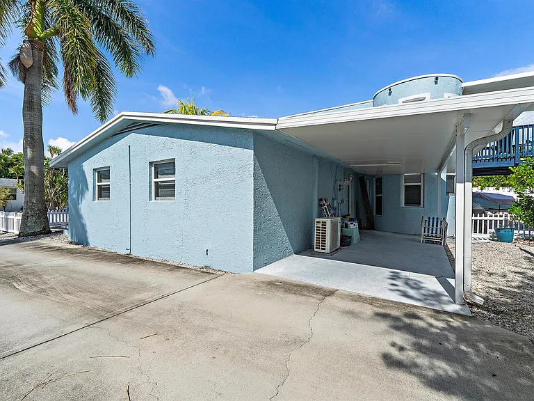 1779 Len Dr — Photo 6