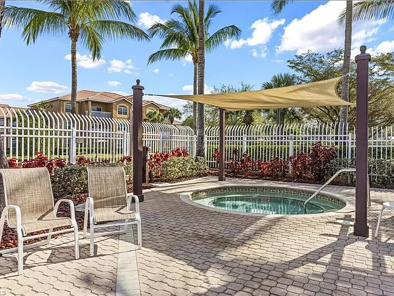 11400 Ocean Walk Ln #304 — Photo 8