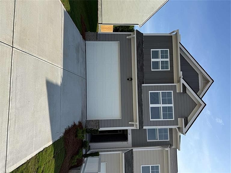 1st image of 17 Rustin Rdg