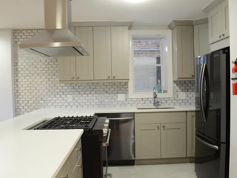 1211 Palisade Ave #1 — Photo 5