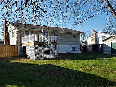 2nd image of 7951 Hammond St