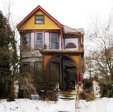 3rd image of 1959 Kinney Ave