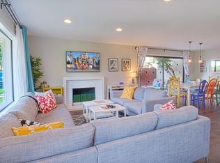 1004 W Lamark Ln, Anaheim, CA 92802