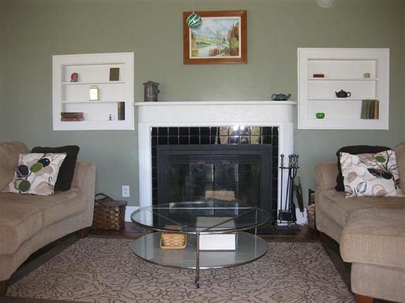 4th image of 208 Wildwood St