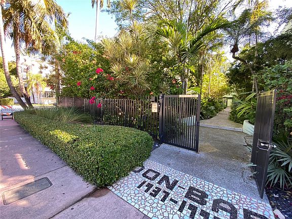 2nd image of 1573 Pennsylvania Ave APT 9N