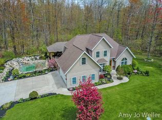 8734 W Stanton Rd, Stanton, MI 48888