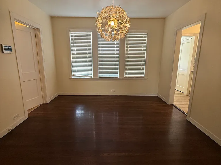 6711 Broadway St #6711 — Photo 11