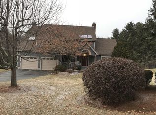 38 Kettle Hole Rd, Bolton, MA 01740