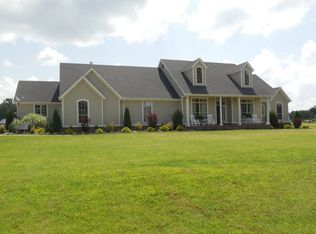 12572 Rhine Rd, Farmington, AR 72730