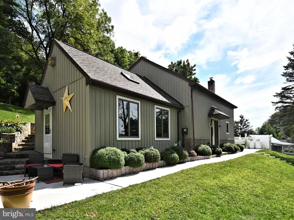 22 Seidel Rd, Reading, PA 19606