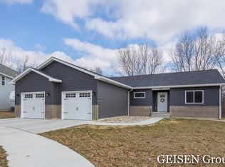 780 School Bell Ct, Belding, MI 48809