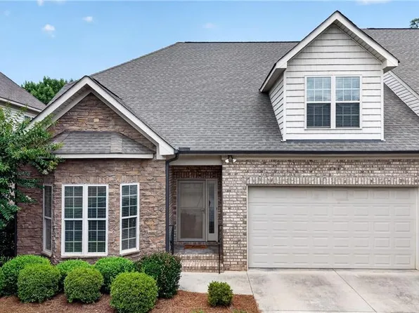 204 Jordan Ridge Way, Jamestown, NC 27282