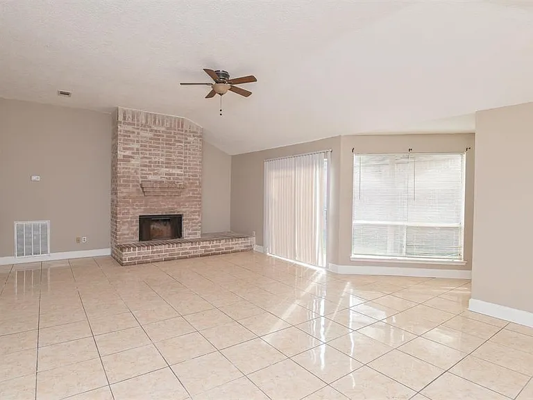 9323 Danforth Way — Photo 6