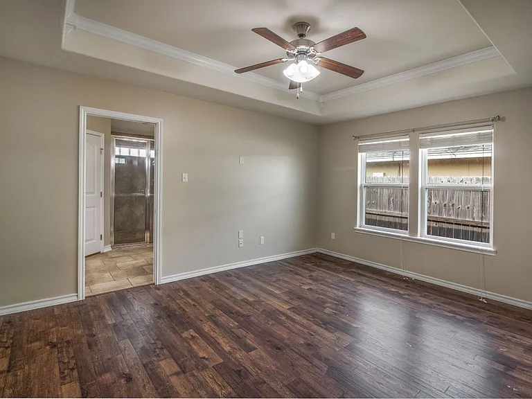 3825 Kangaroo Ct — Photo 21