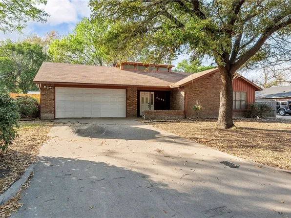 7005 Cheshire Dr, Woodway, TX 76712