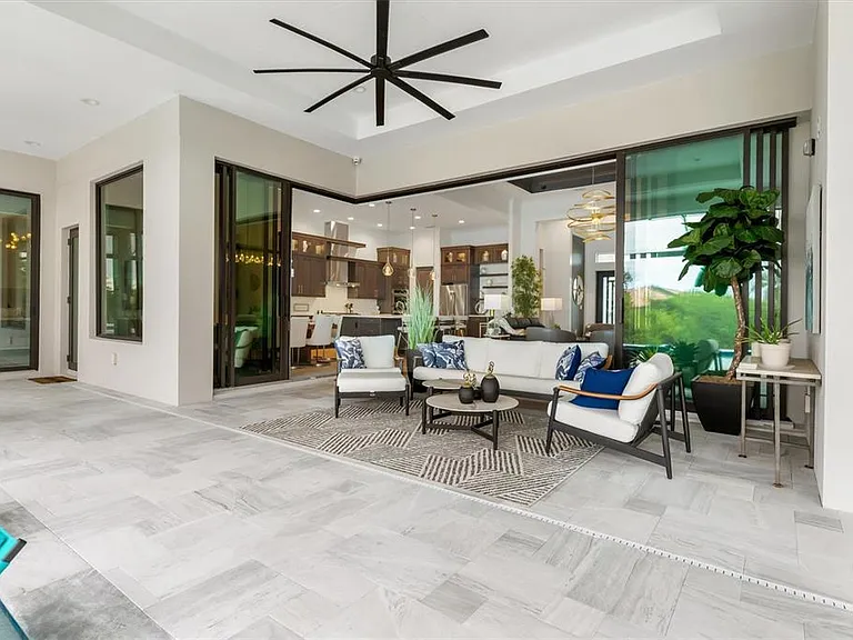 9474 Melody Cir — Photo 49