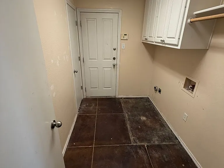 516 N Dover Ave — Photo 6